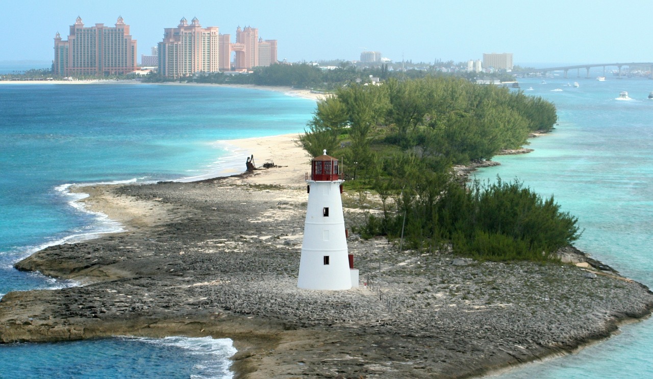 30 Facts About Bahamas